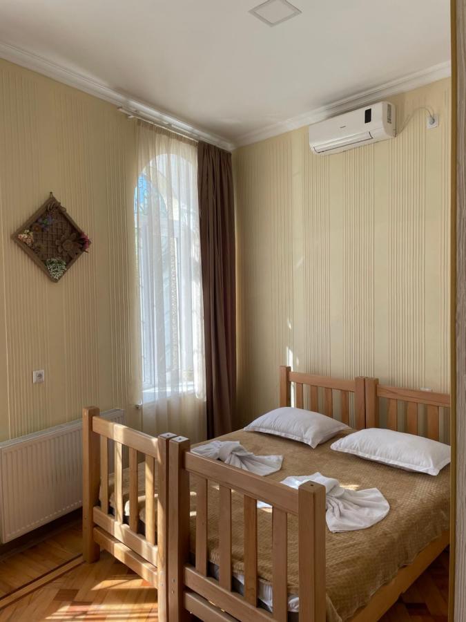 Hotel 1870 Kutaisi Exterior photo