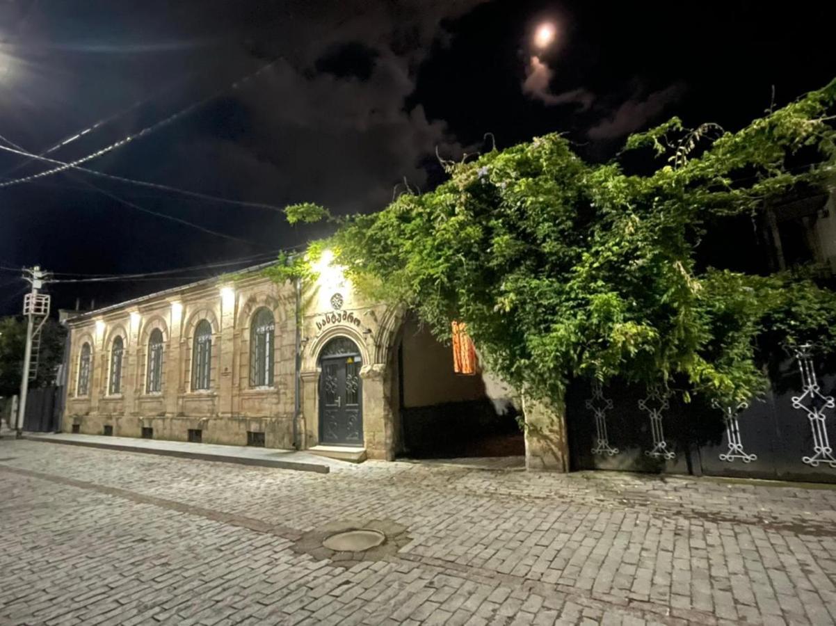 Hotel 1870 Kutaisi Exterior photo